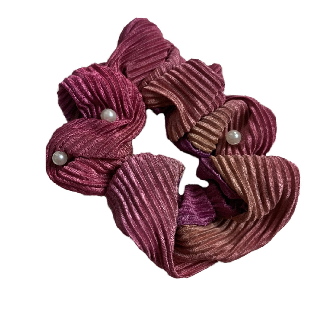 Pink scrunchie pleated.
